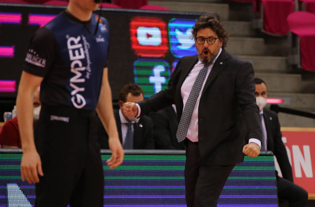 他的冷静与 他的冷静与